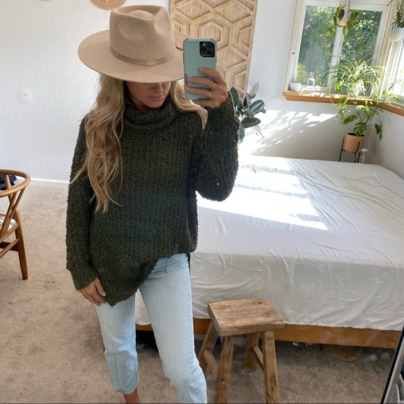 OVERSIZED SWEATER - Picture 2 of 4